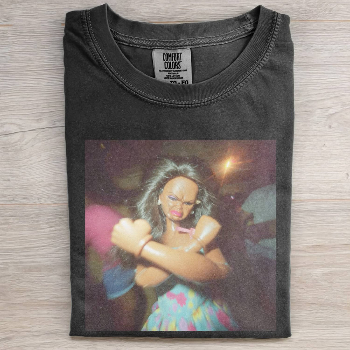 BLACK DOLL FACE PARTY MOOD POV TEE