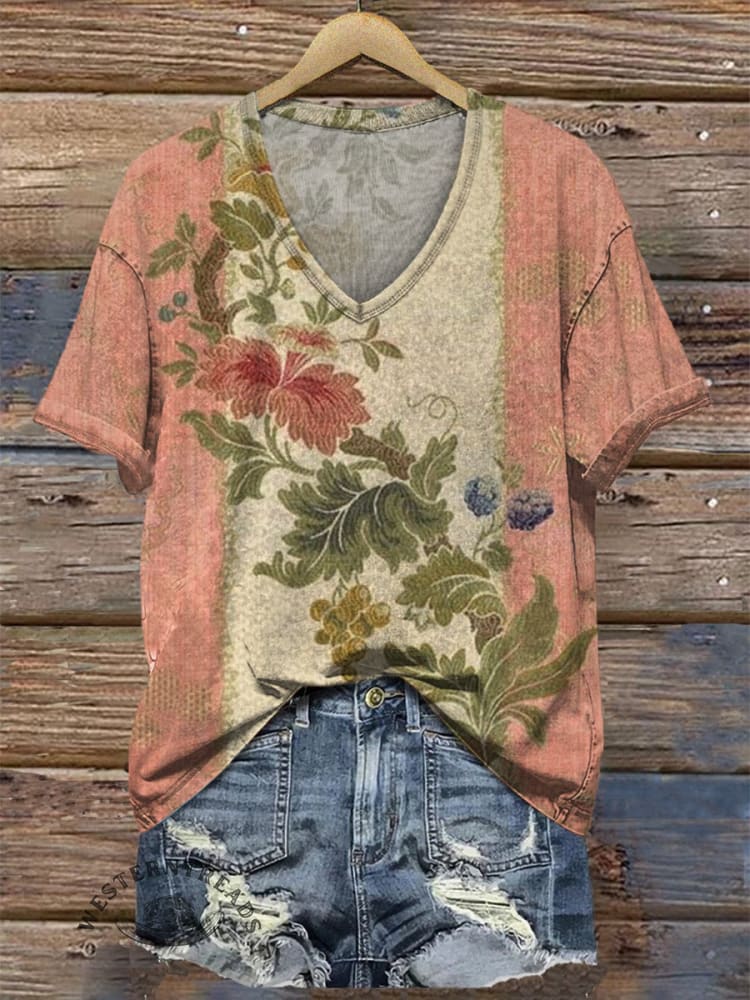 Women's V-neck Vintage Floral Print Casual T-Shirt