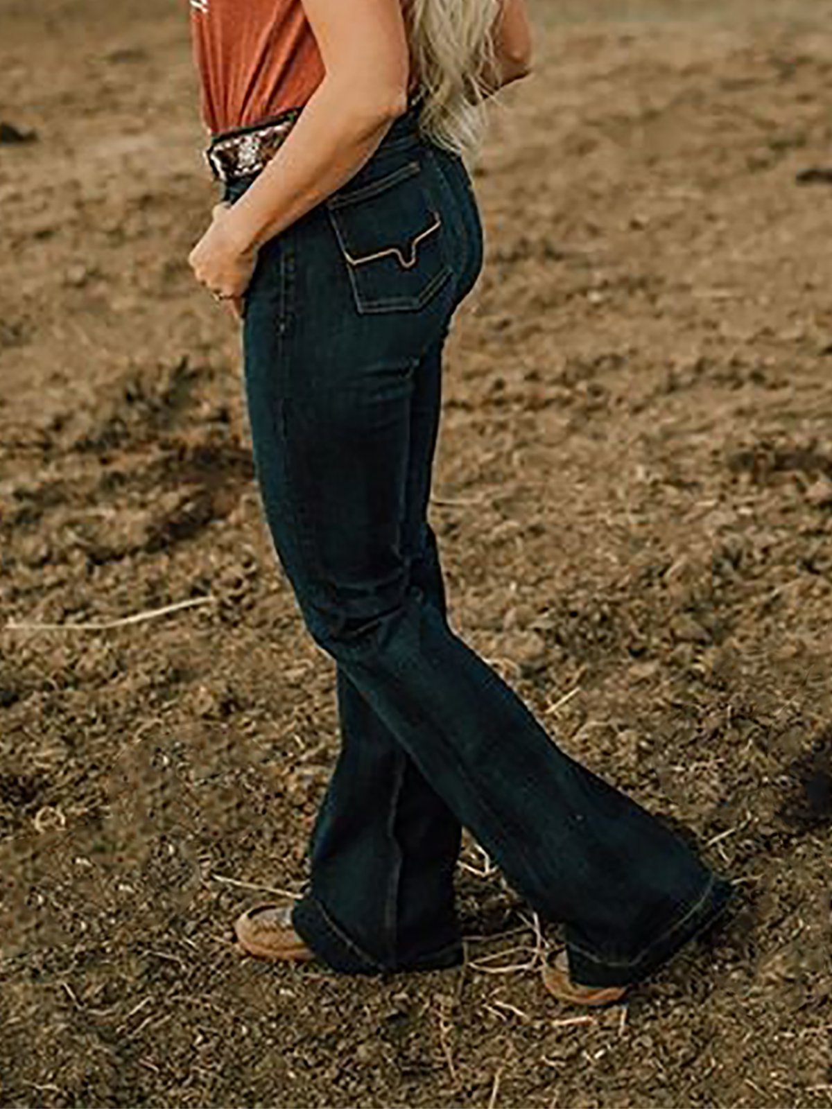 Dark blue western style straight jeans