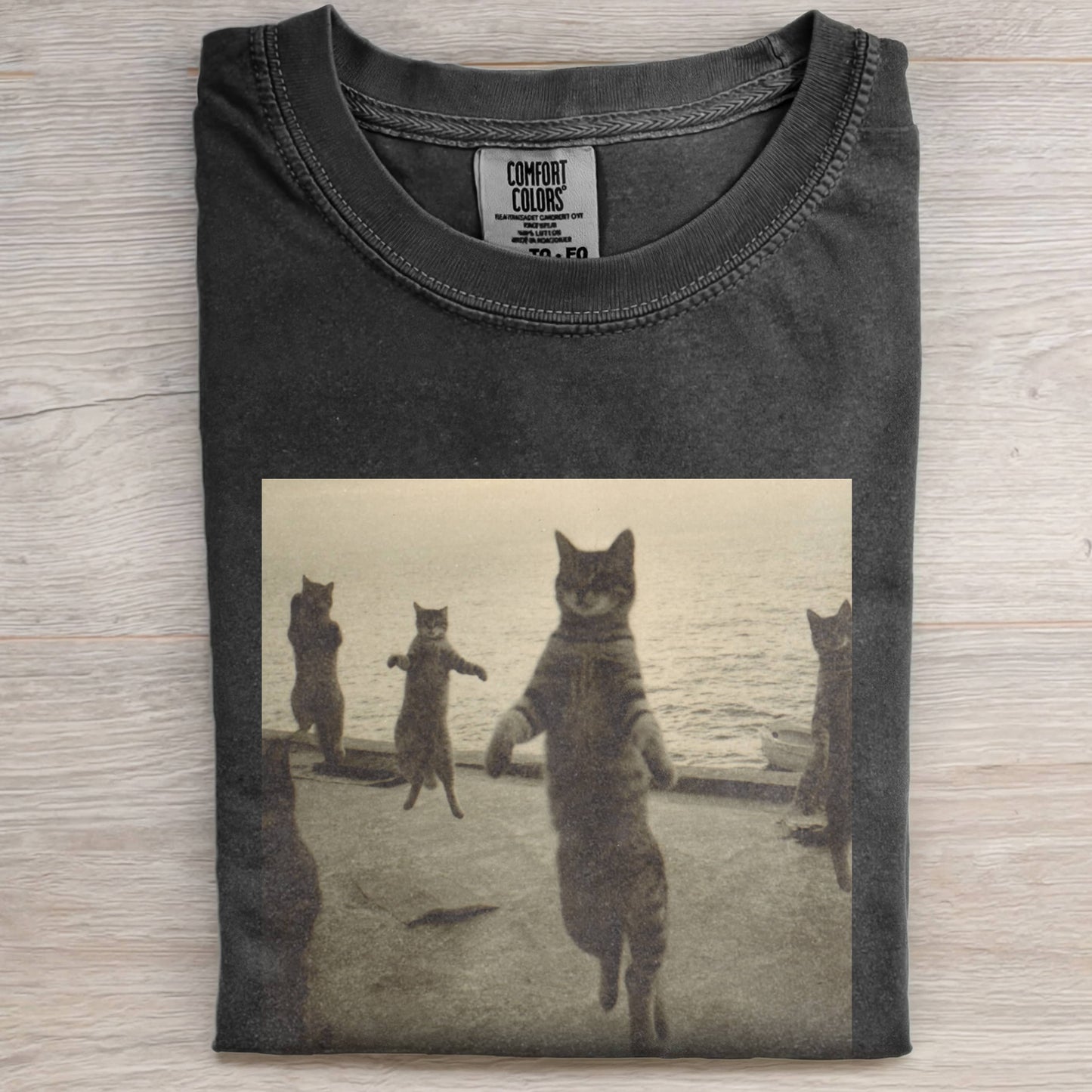 LEVITATING CATS TEE