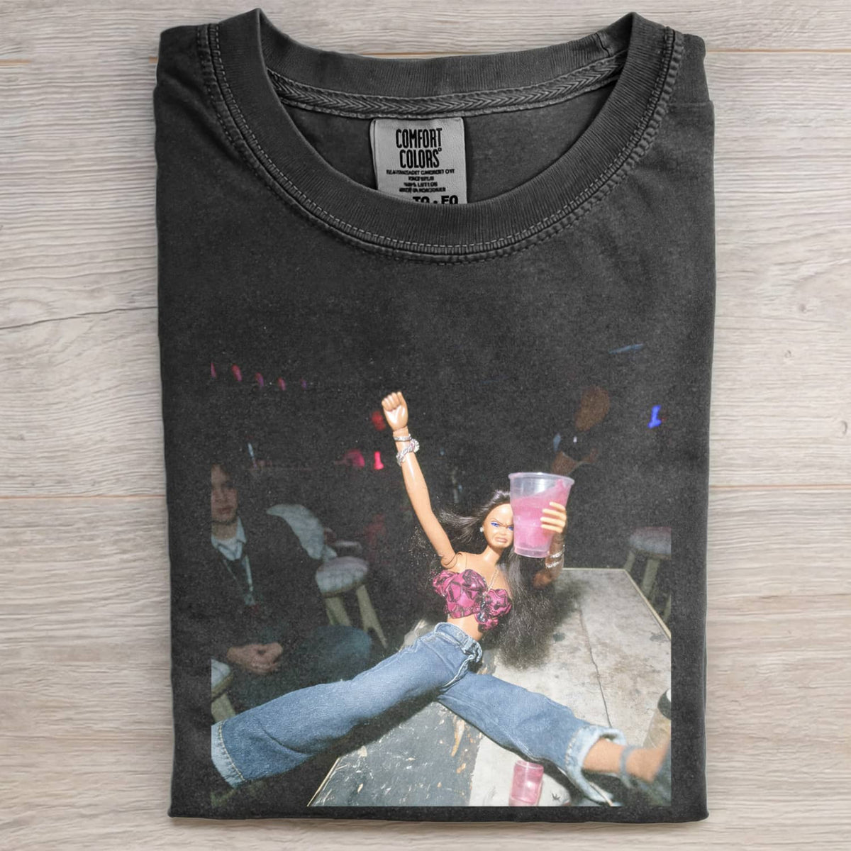 BLACK DOLL FACE PARTY DRINKING POV TEE