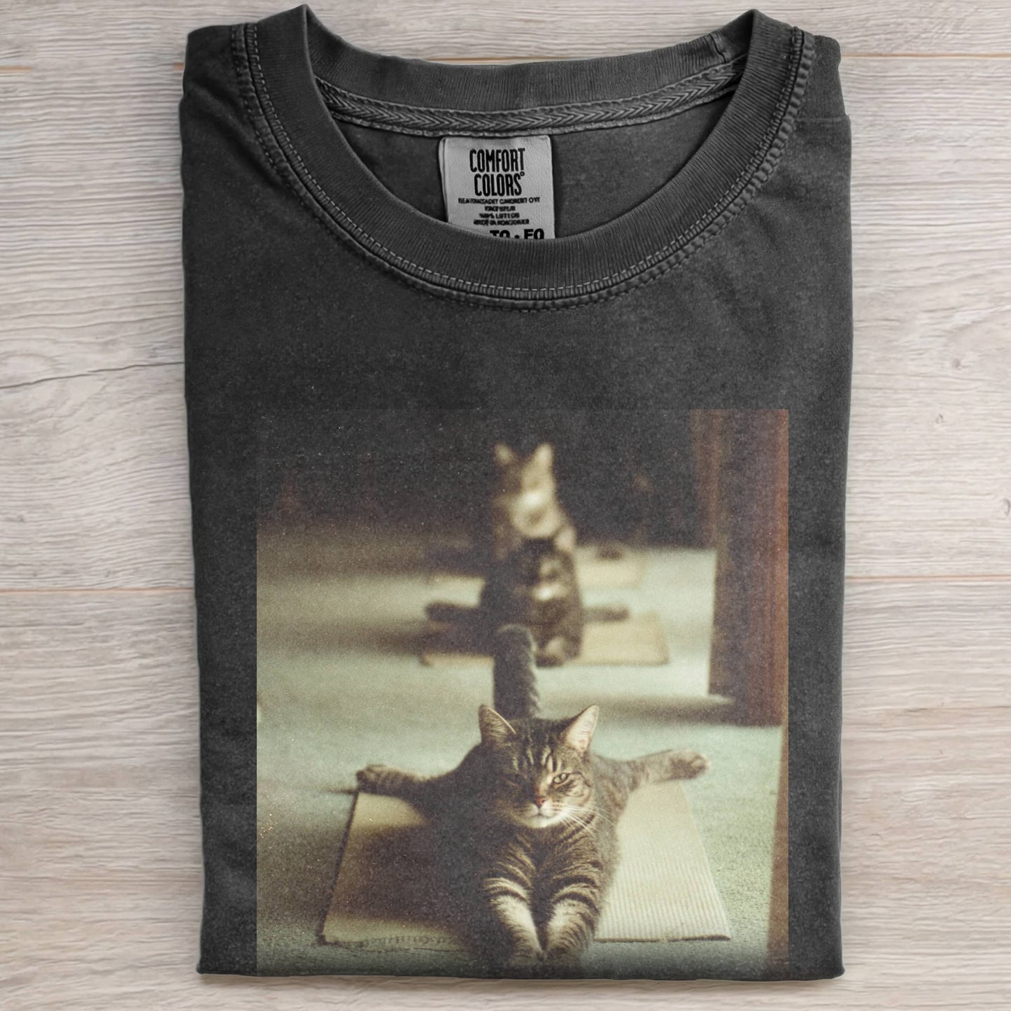 DOWNWARD CAT TEE