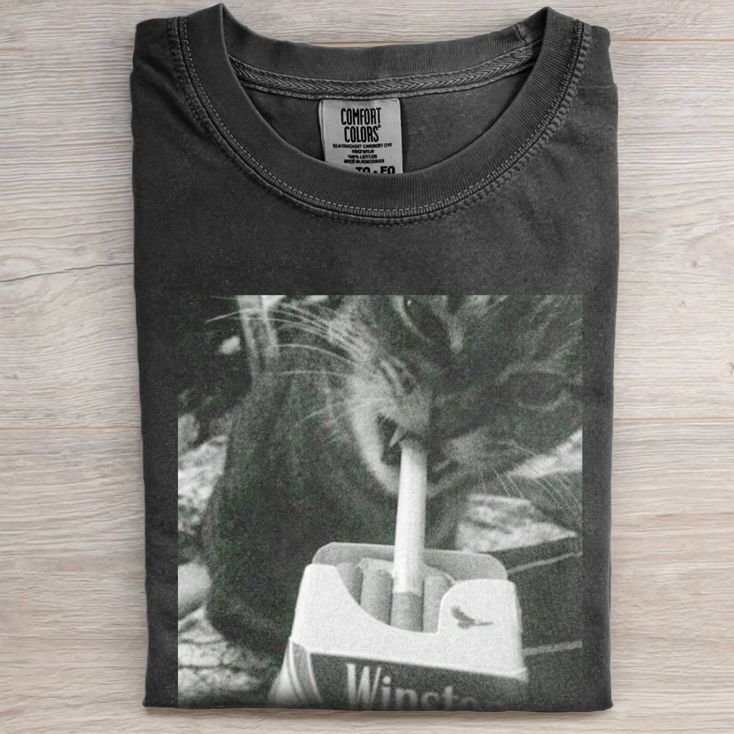 WINSTON SMOKING CAT TEE