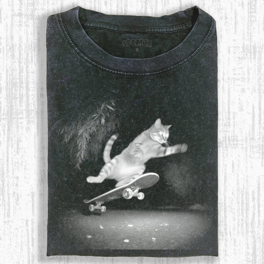 WACKY CAT TEE. 7.5
