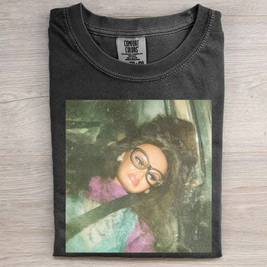 DISGUSTED DOLL GIRL FACE MEME TEE