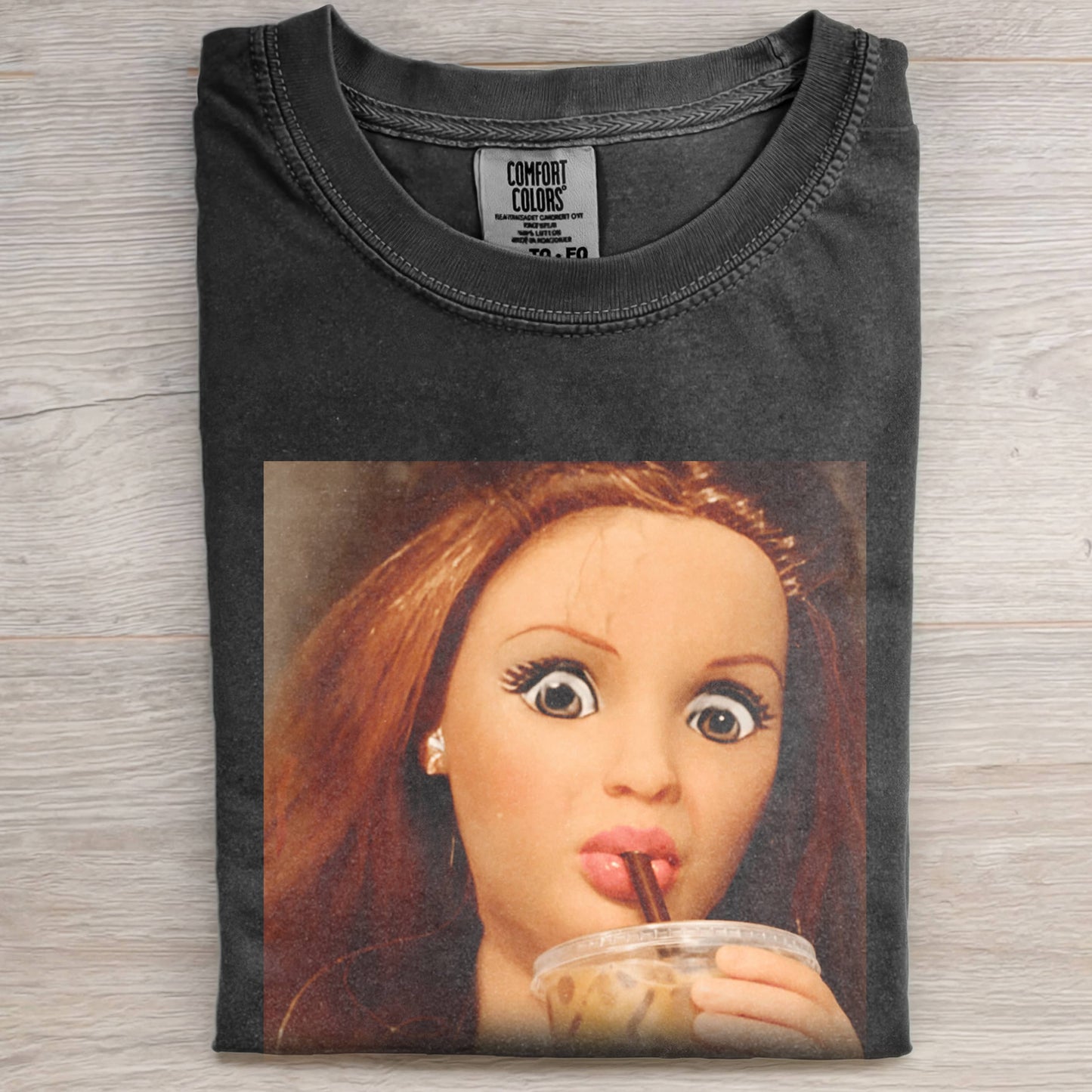 DOLL FACE MEME DRINKING MILK TEA TEE