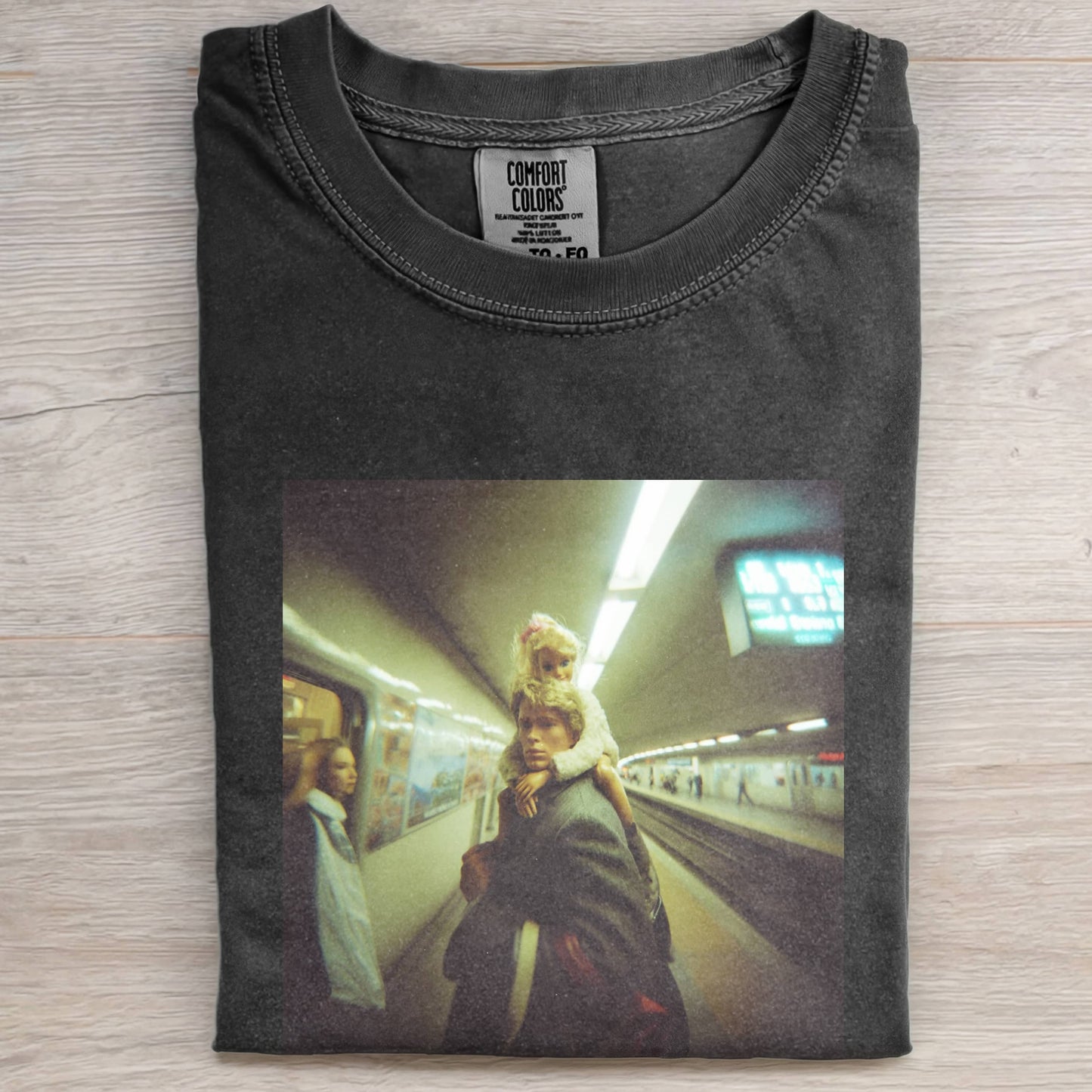 DOLL FACE MEME URBAN COMPANION TEE