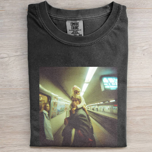 DOLL FACE MEME URBAN COMPANION TEE