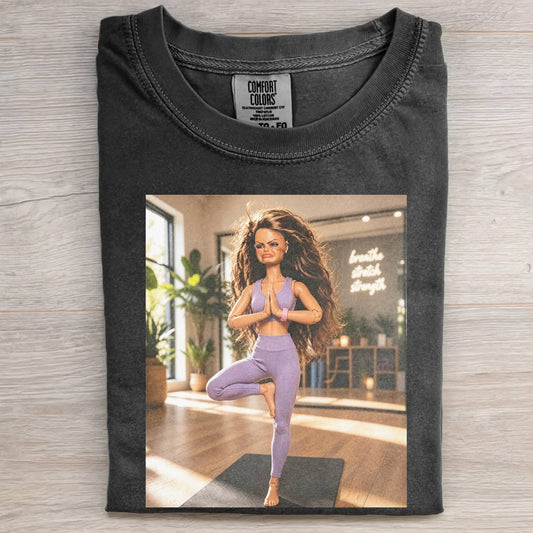 YOGA DOLL GIRL FUNNY FACE MEME TEE