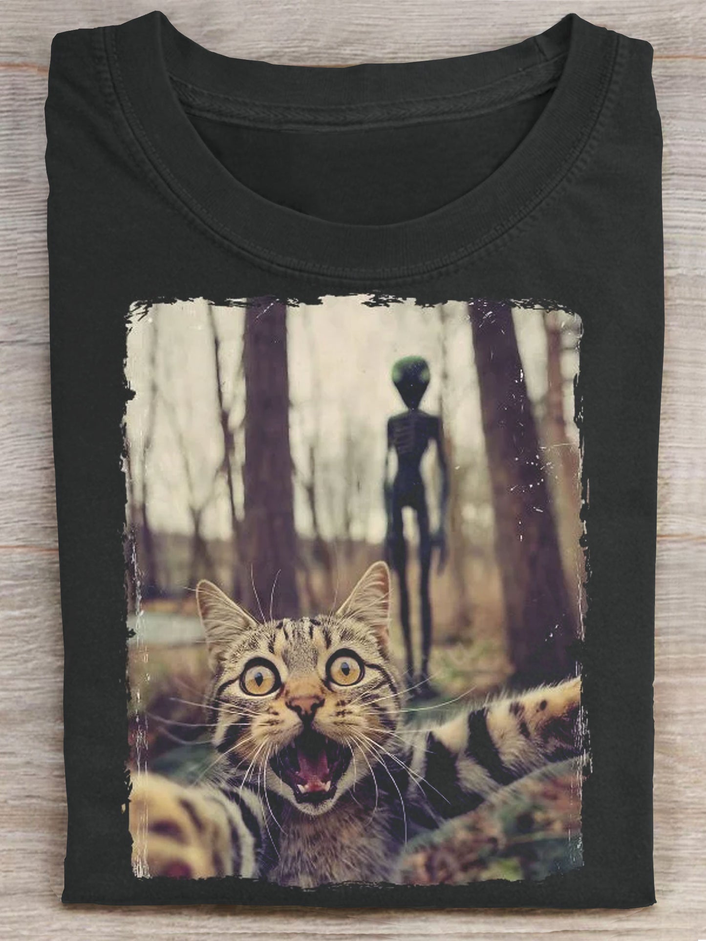 Cat Selfie With Alien UFO Art Print Casaul Short Sleeve T-shirt