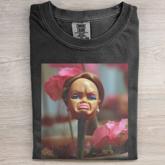 DOLL FACE MEME FLOWER TEE