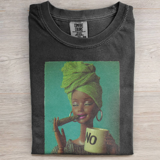 DOLL FACE BLACK RETRO TEE