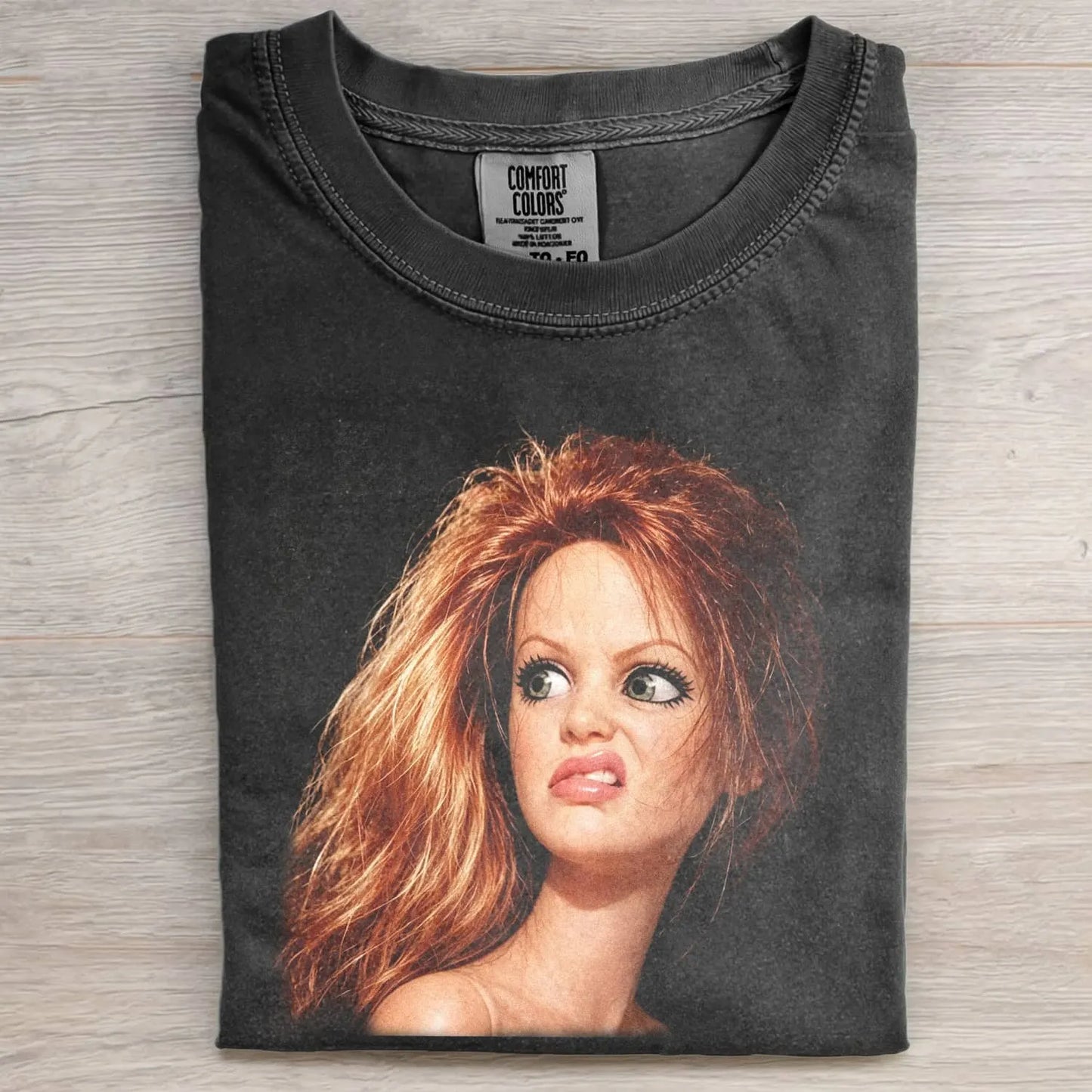 UNHINGED DOLL GIRL FUNNY MEME  TEE