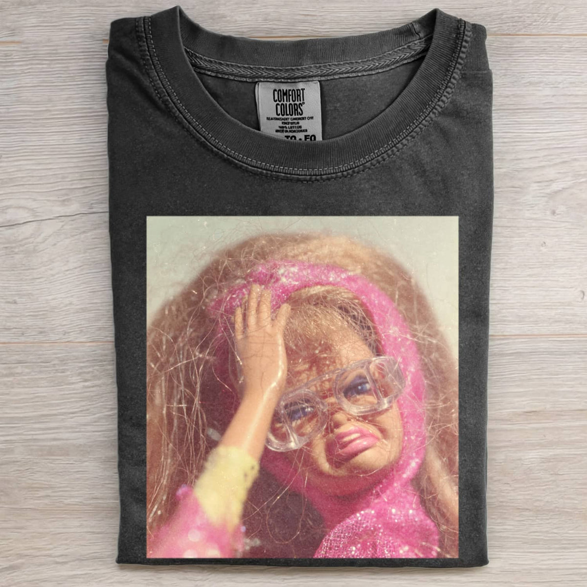 DISGUSTED DOLL GIRL FACE MEME TEE