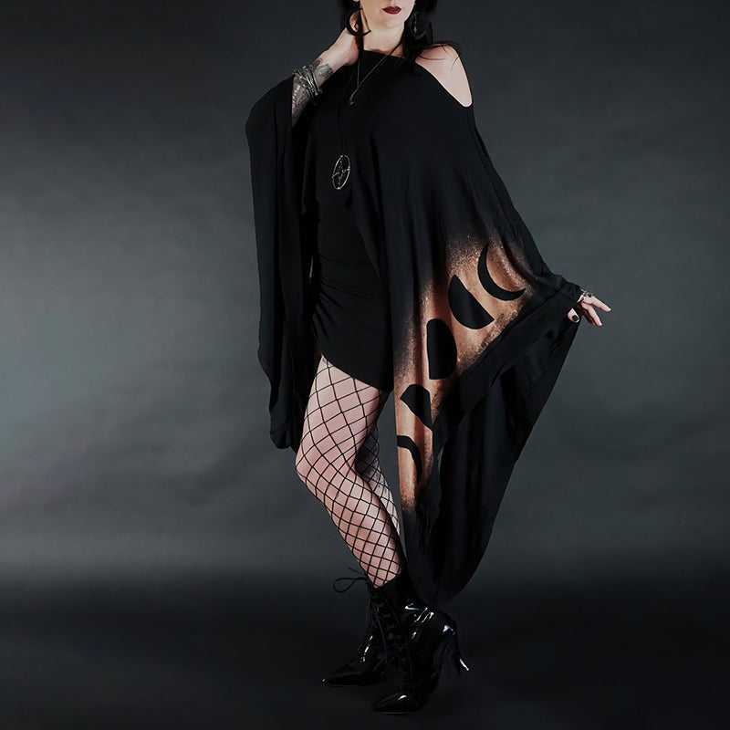 Extra Long Kimono Sleeve Moon Phase Top