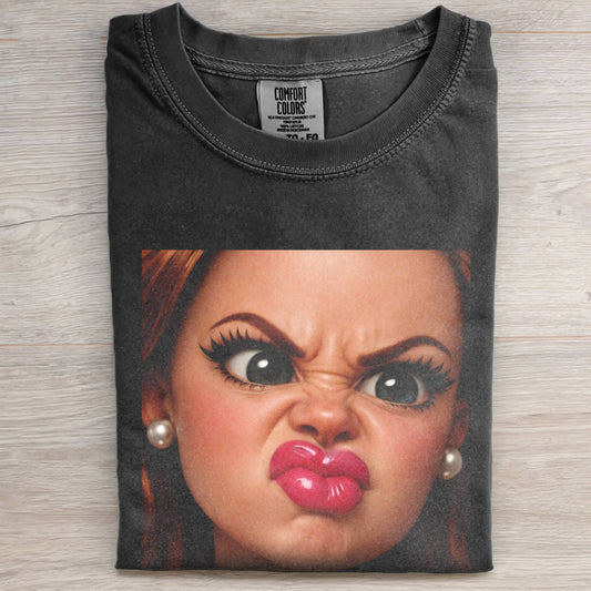 DOLL FACE MEME  GO BANANAS TEE