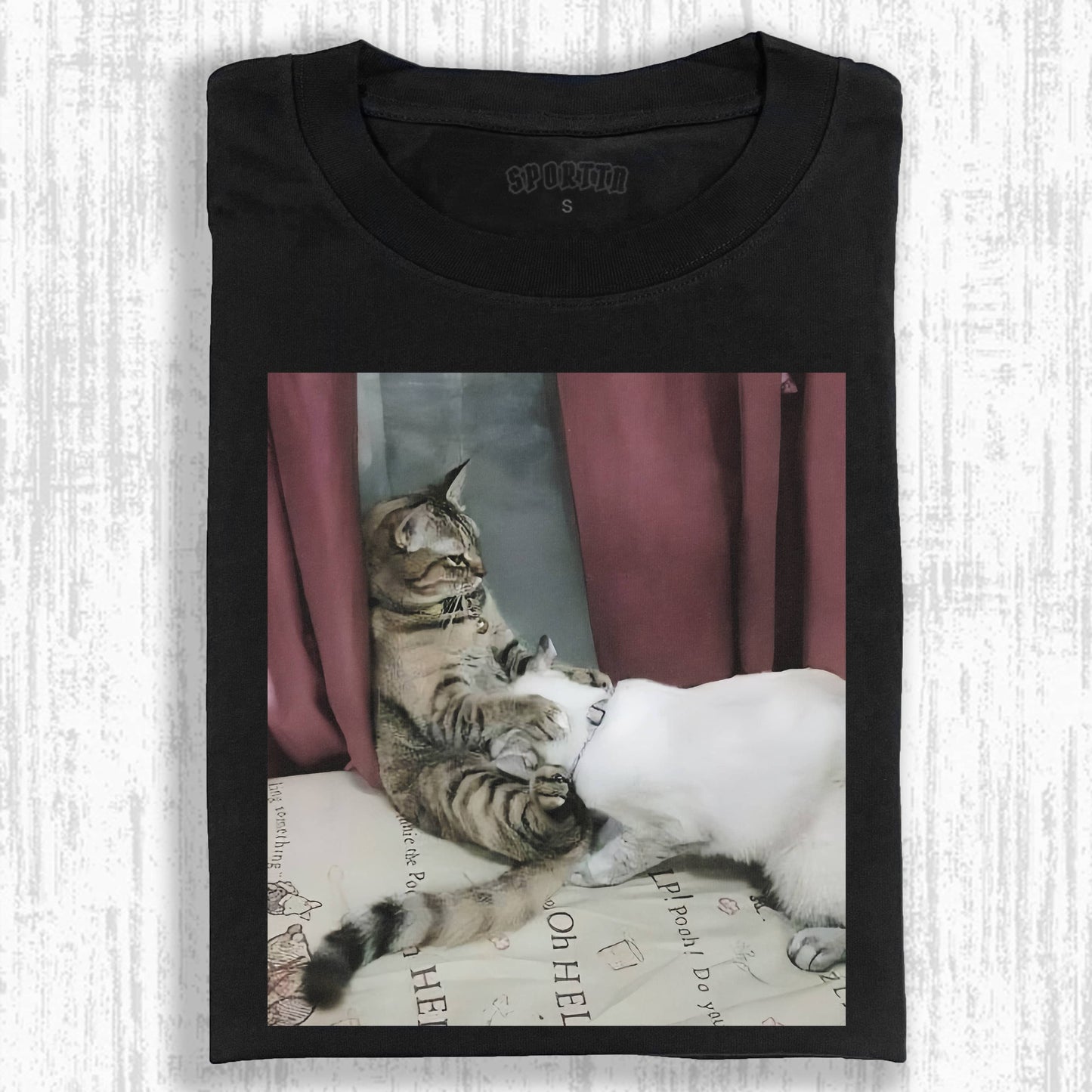 WACKY CAT TEE. 7.5