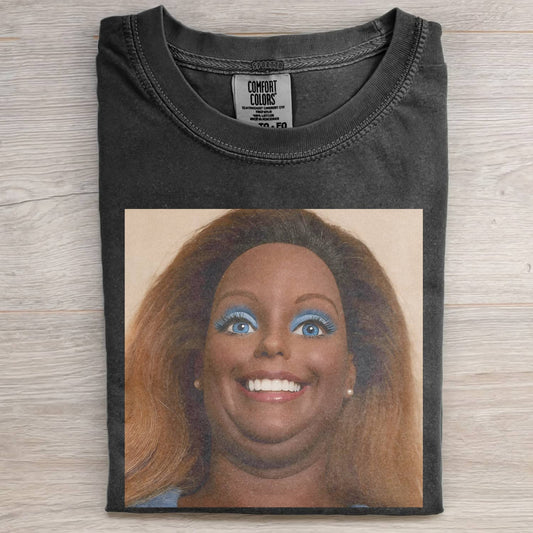 BLACK DOLL GIRL DISGUSTED MEME T-SHIRT