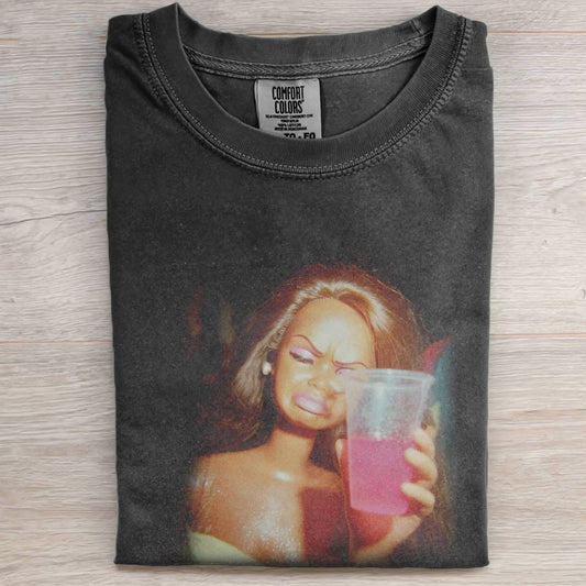DOLL FACE MEME PINK DRINK TEE