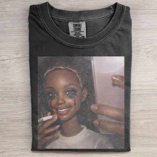 BLACK DOLL GIRL DISGUSTED MEME T-SHIRT