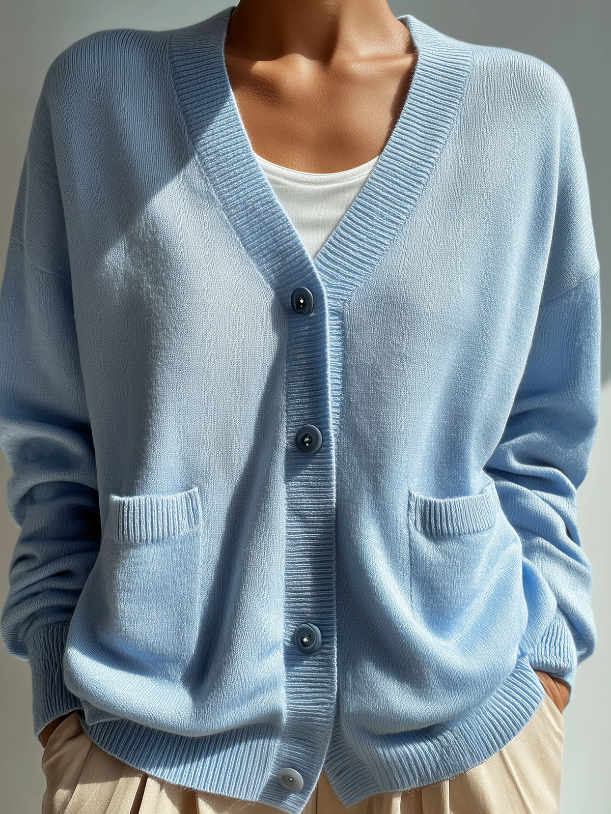 Taidalw Casual Light Blue V-Neck Single-Breasted Double Pocket Slouchy Knit Cardigan