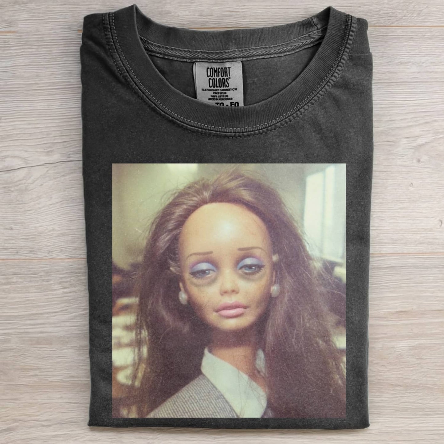 BLACK DOLL GIRL DISGUSTED MEME T-SHIRT