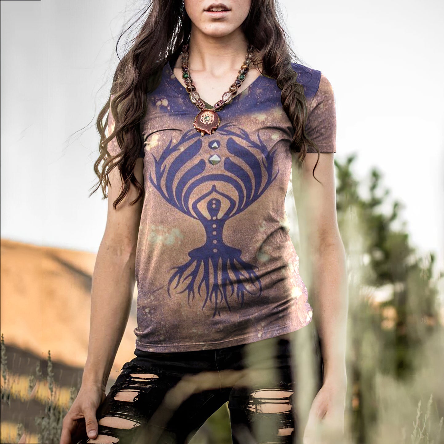 Vintage Totem Tree Print V-Neck T-Shirt