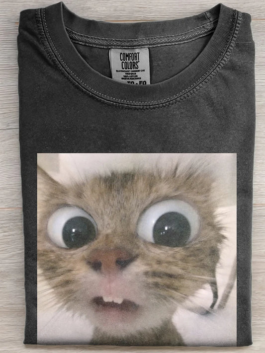 Funny Big Eyed Cat Print Vintage Washed Black Short Sleeve Tee