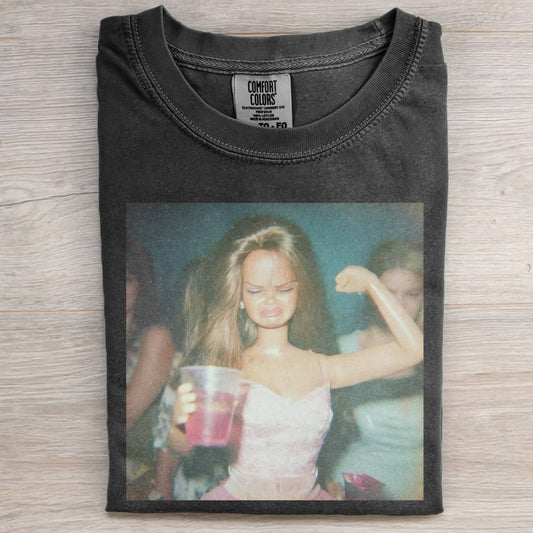 BLACK DOLL FACE PARTY DRINKING POV TEE