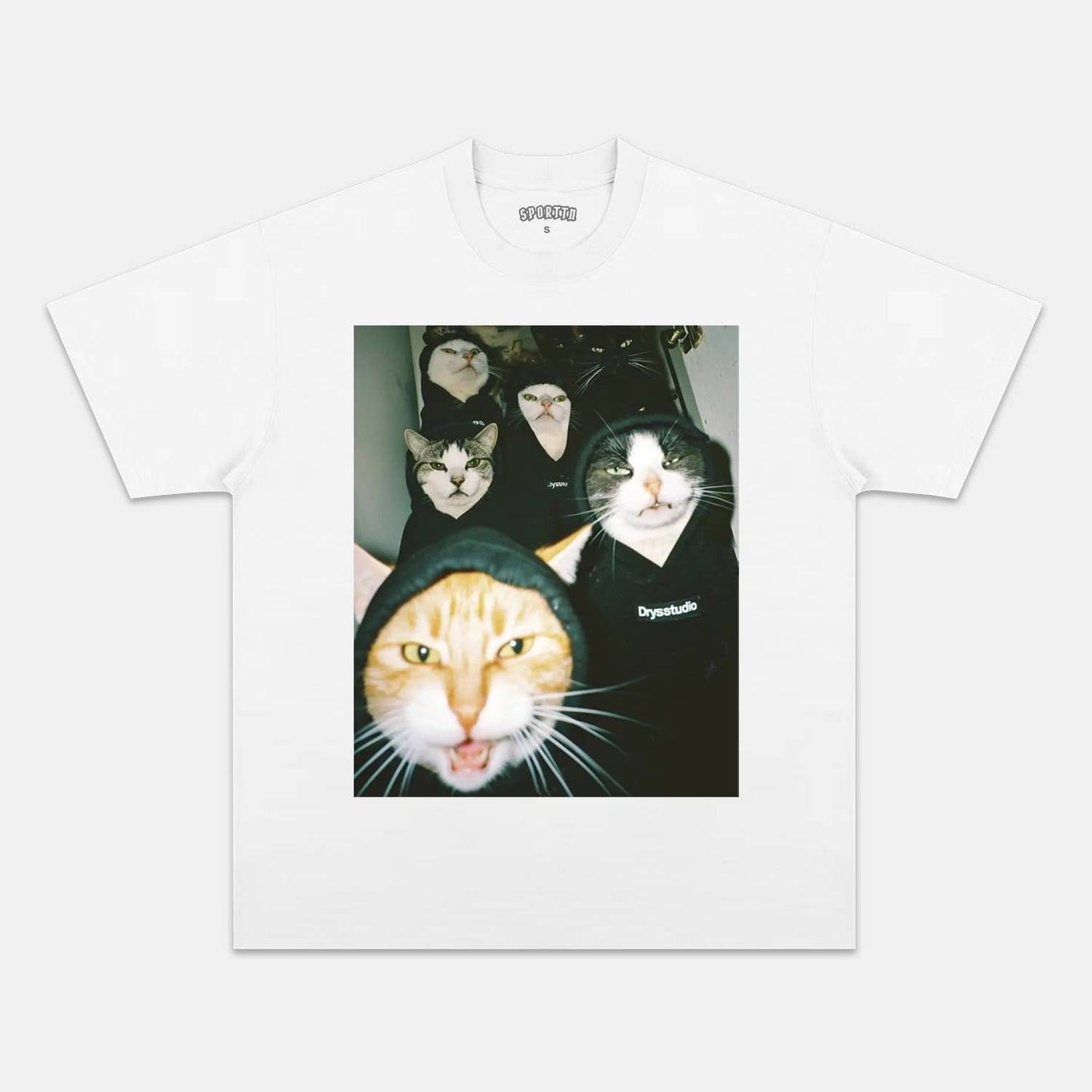 WACKY CAT TEE. 7.3