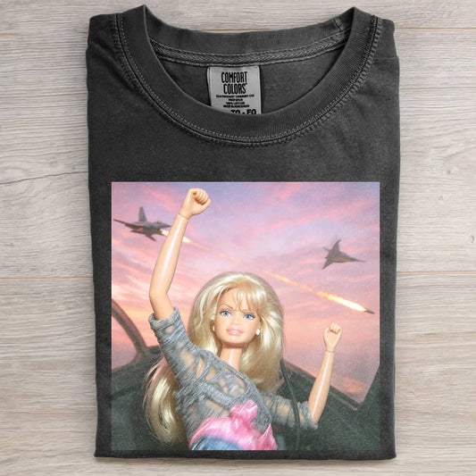 STRANGE DOLL GIRL FUNNY MEME TEE