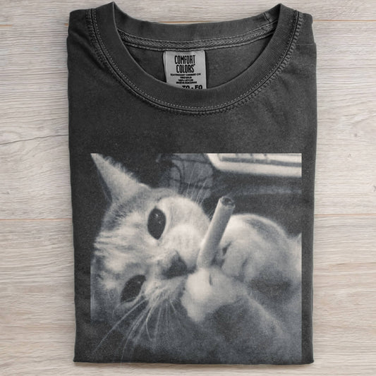 EDGY SMOKING CAT T-SHIRT