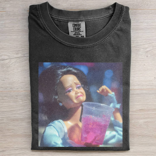 DOLL FACE PARTY MOOD POV TEE
