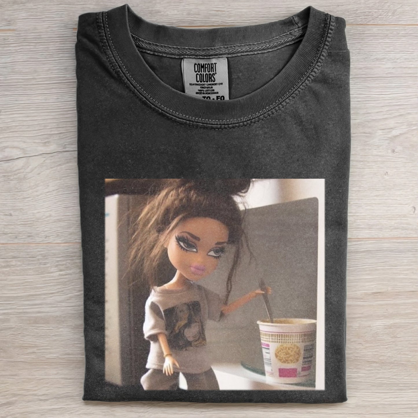BRATZ GIRL MEME T-SHIRT
