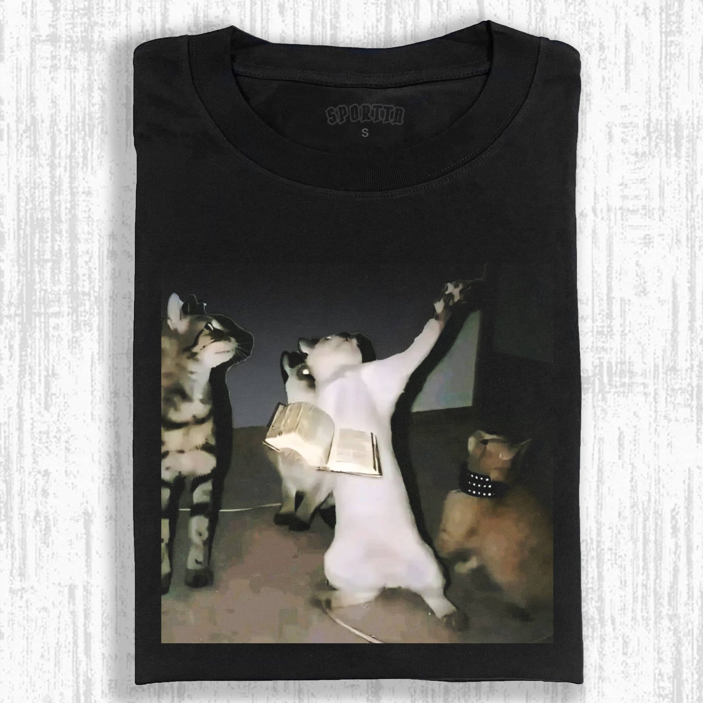 WACKY CAT TEE. 7.18