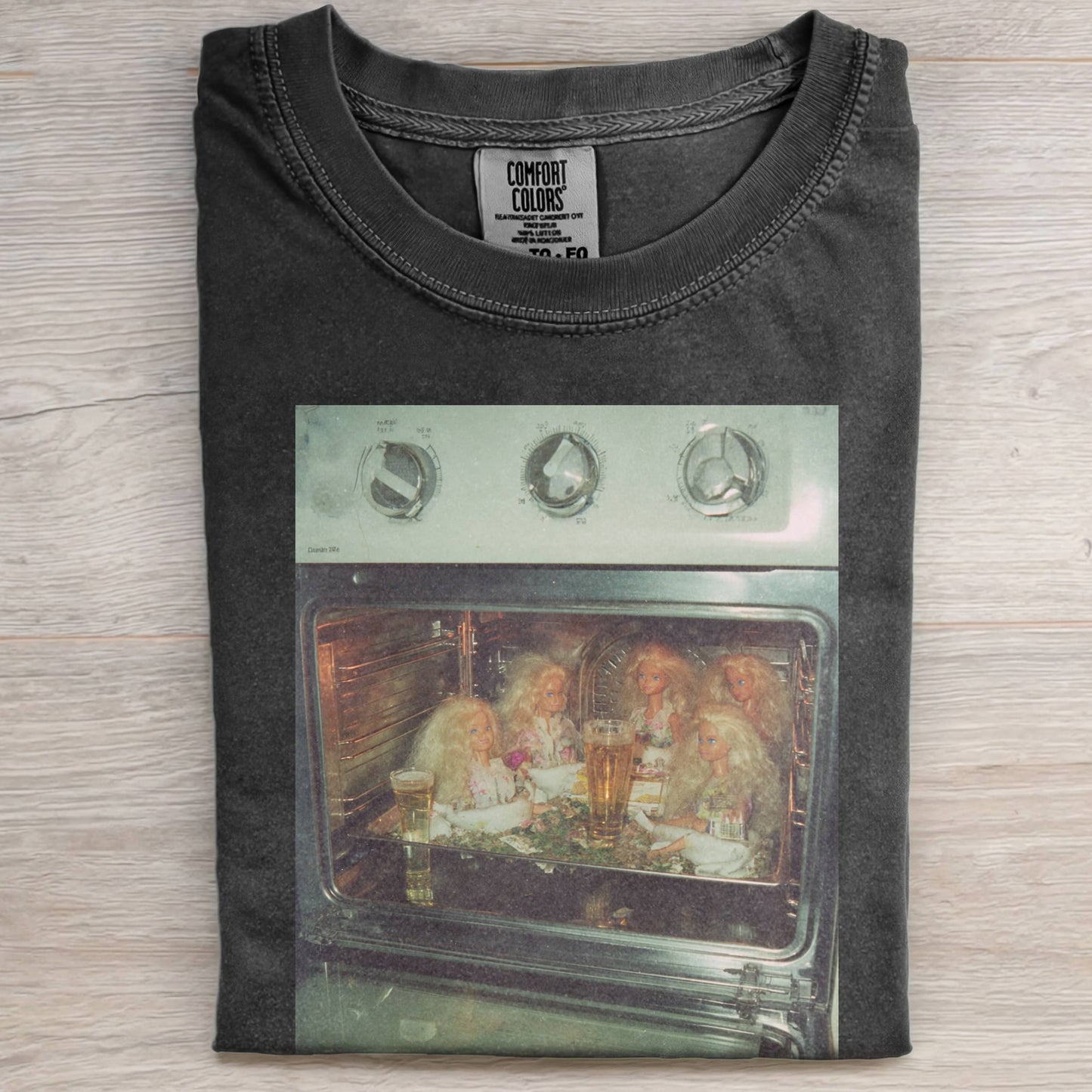 BARBIECORE PARTY, DRINKING, OVEN, TEE