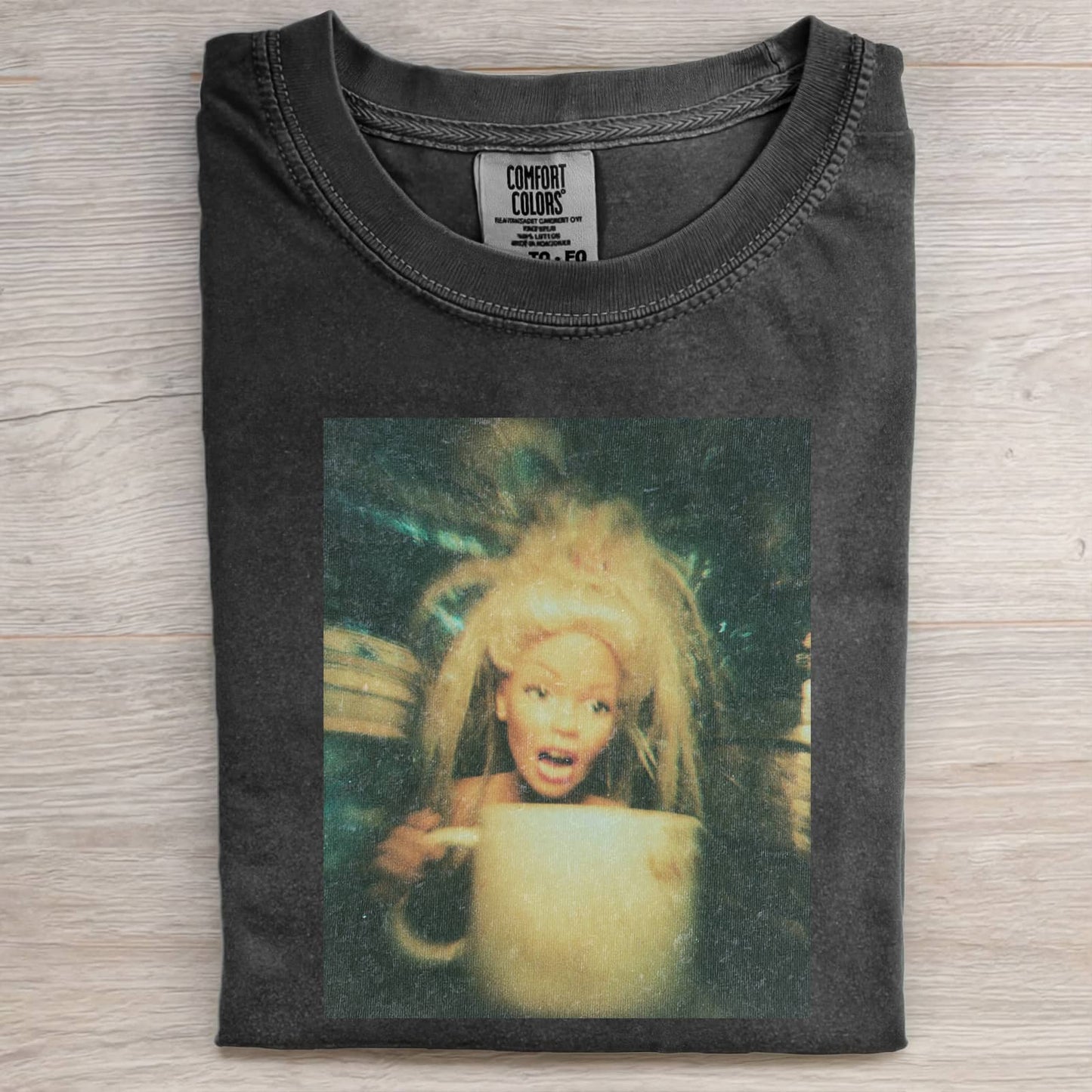 DOLL GIRL MEME T-SHIRT. 7.15