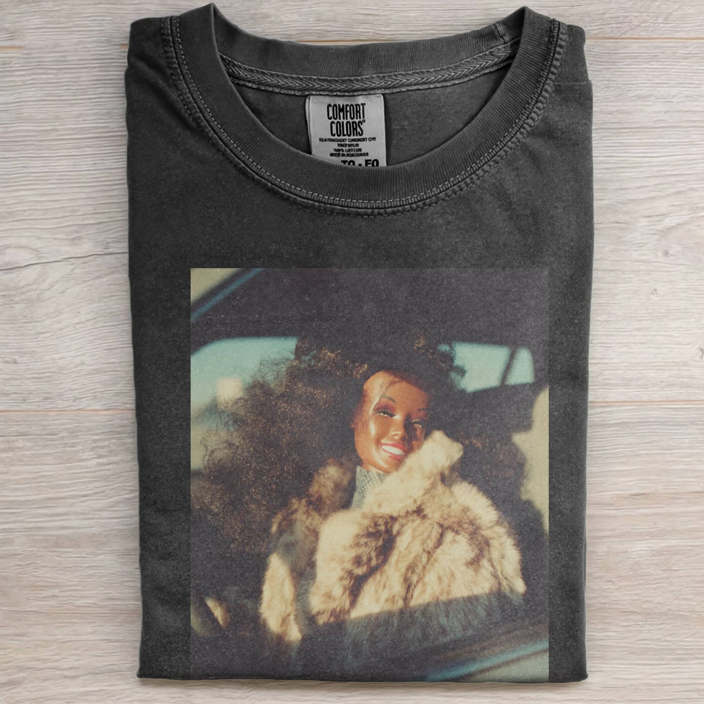 RETRO-STYLE BARBIECORE TEE