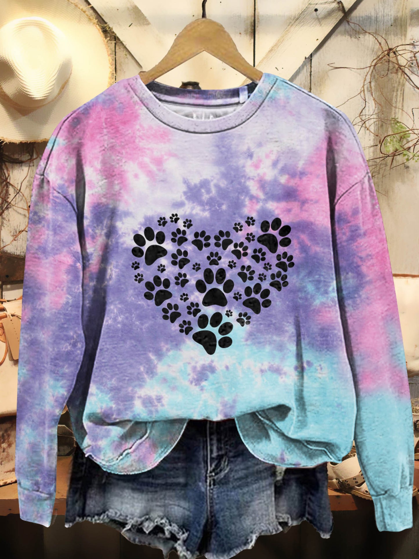 Colorful Tie Dye & Puppy Paw Heart Prints Casual Sweatshirt