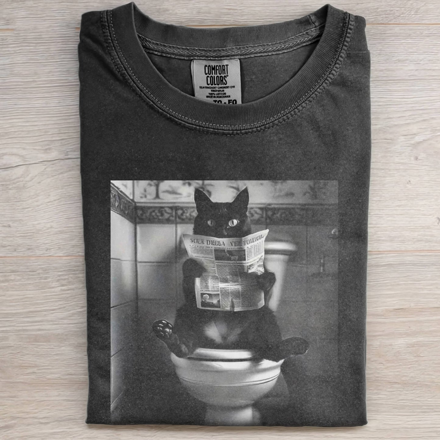 BLACK CAT TOILET T-SHIRT