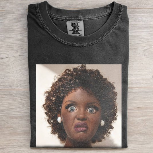 DOLL FACE MEME â€?TERRIFIED BLACK GIRL GUY TEE